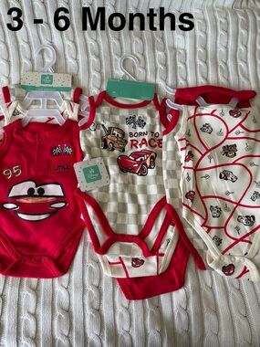 Disney Baby Cars Boys Onesie Set of 3 Sz 3 - 6 Mo NEW Lightning McQueen Boy Mom